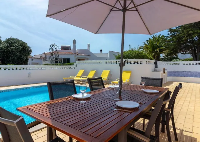 Casa Ballyhale 卡武埃鲁